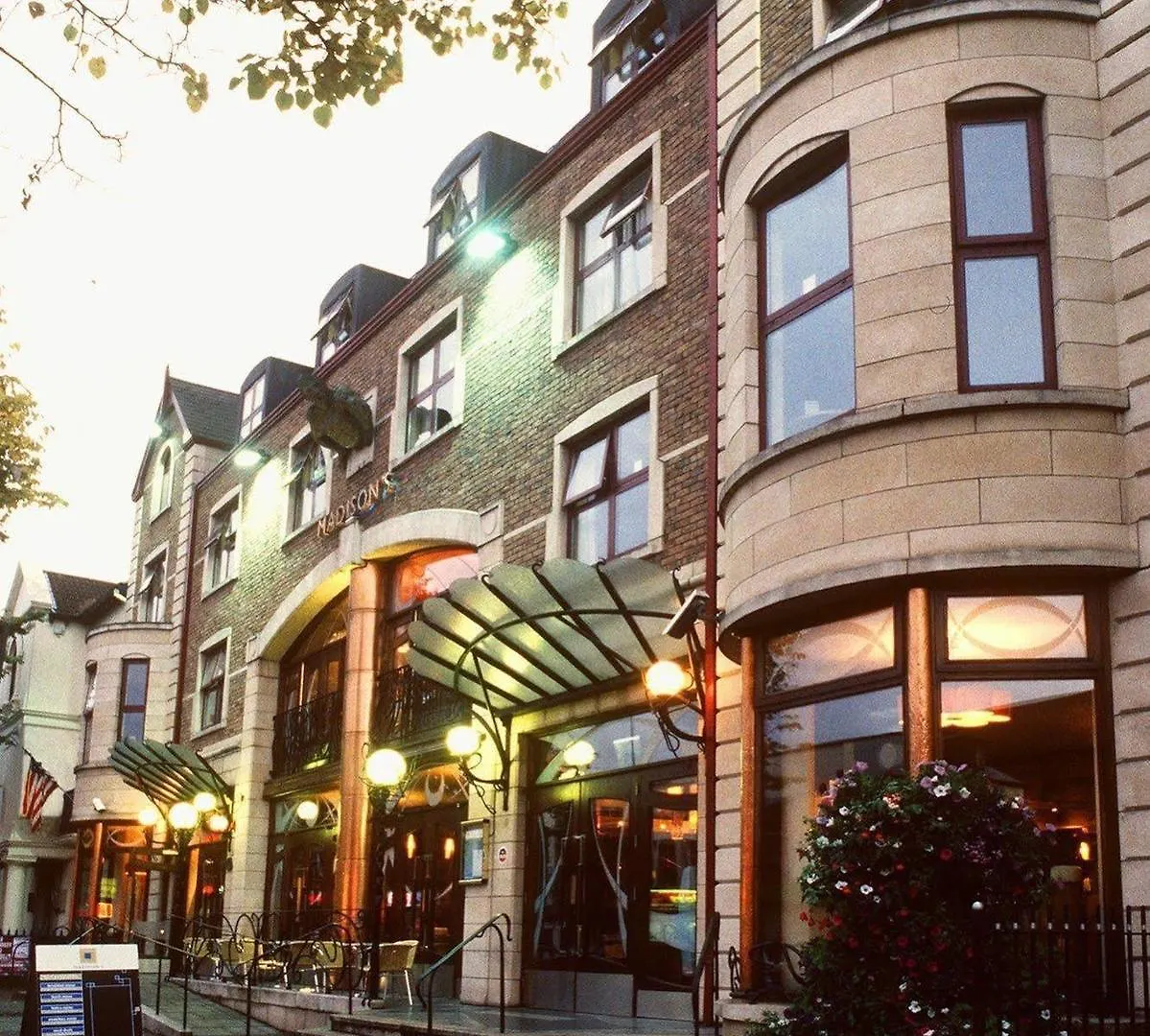 House Belfast Hotel