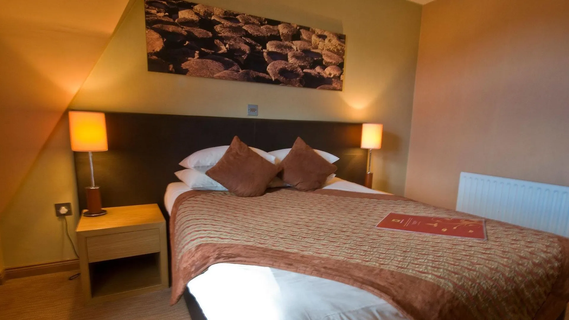 House Belfast Hotel
