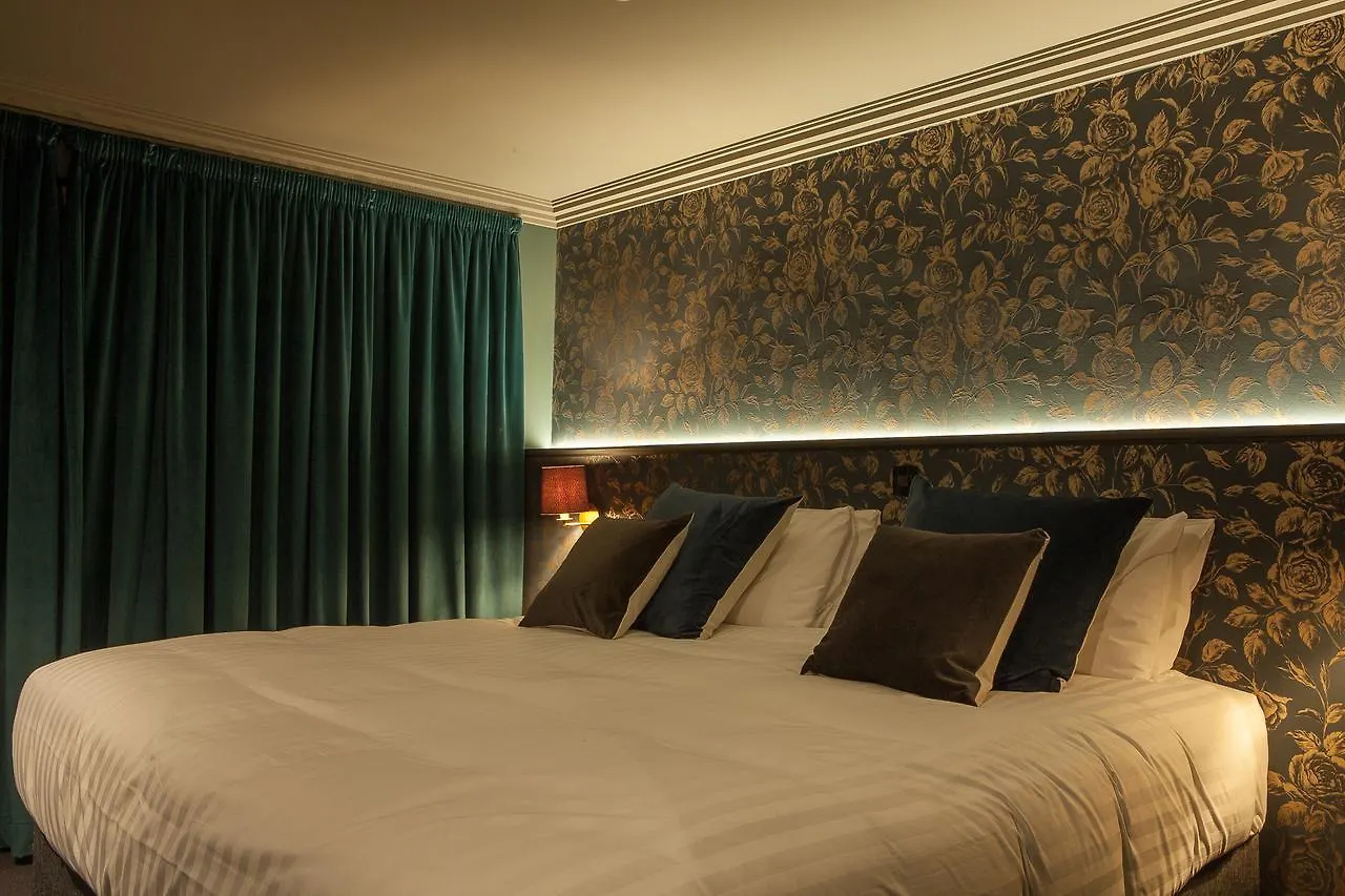 House Belfast Hotel 3*,